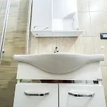 Adriatic Charm Haven E73 Golem (Tirana)